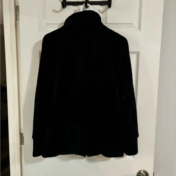 Calvin Klein, Fuzzy Zip Up - Picture 4 of 4